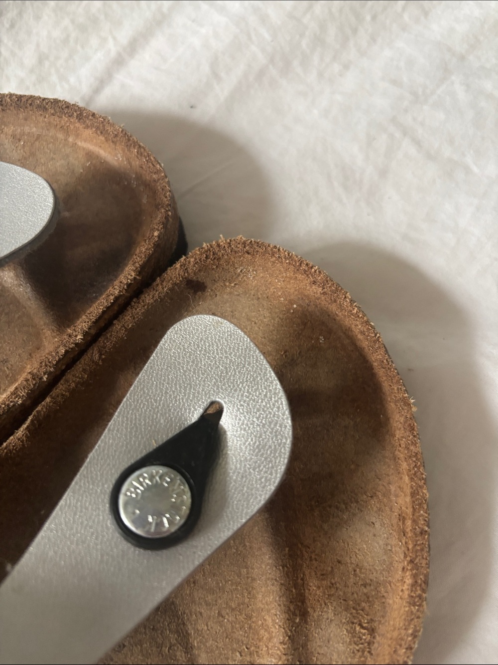 EUC Birkenstock Gizeh Birko-Flor in Silver, 37 - Picture 8 of 9